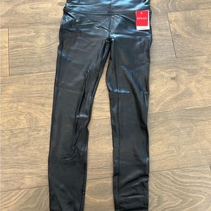 Spanx Faux Leather Leggings, new with tags, Size M